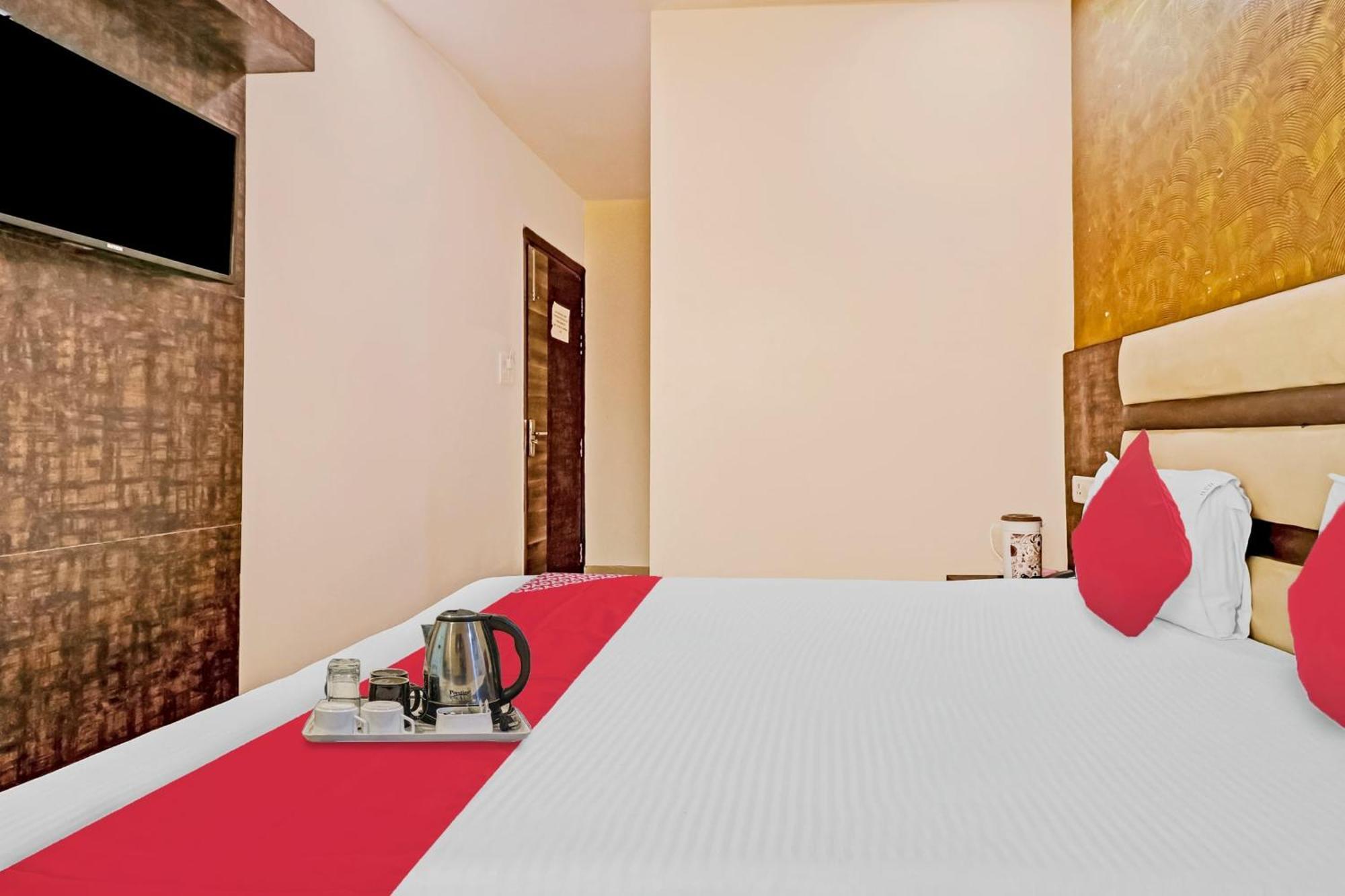 Hotel Stay House New Delhi Exteriör bild