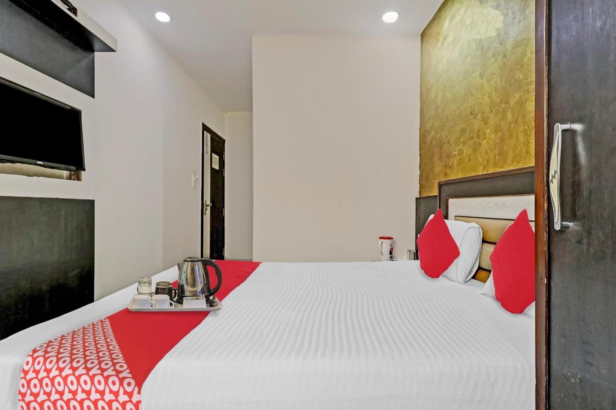 Hotel Stay House New Delhi Exteriör bild