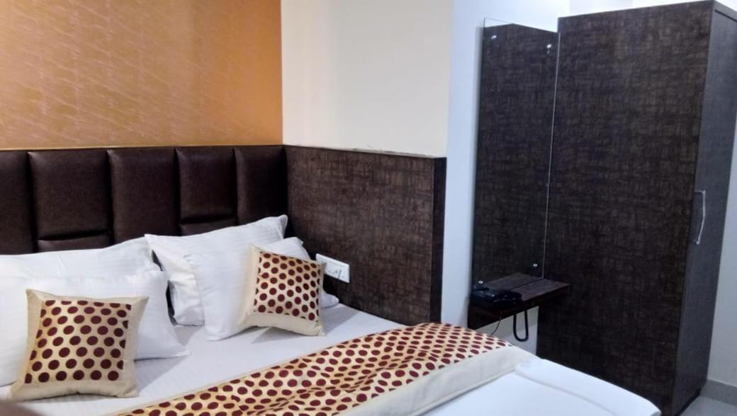 Hotel Stay House New Delhi Exteriör bild